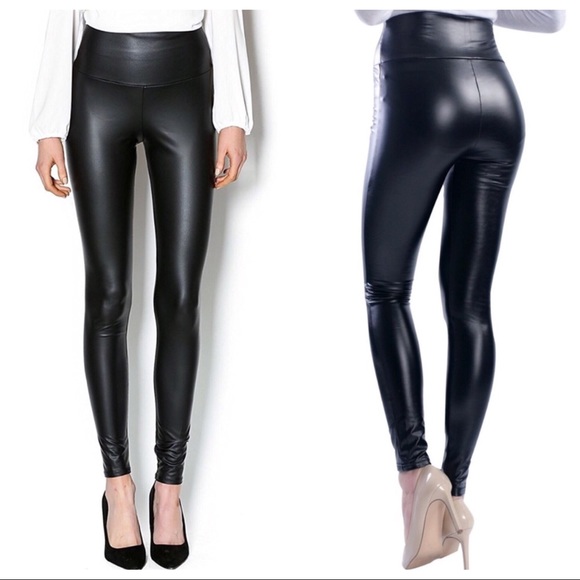 LAST PAIR FAUX LEATHER LEGGINGS LIFTS & FLATTERS - Picture 4 of 7